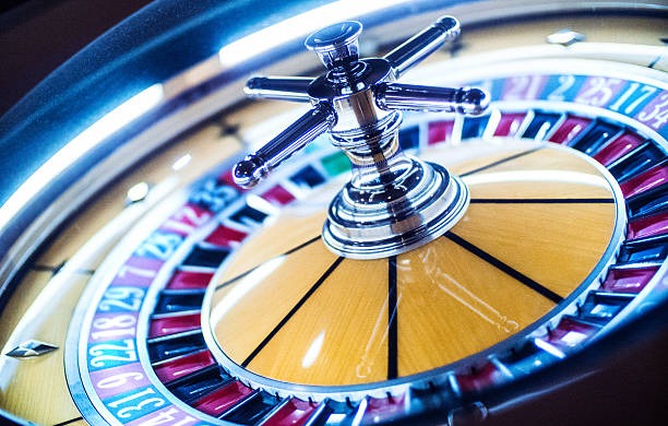 cincin bet Playtech live casino interface showing blackjack table and game lobby